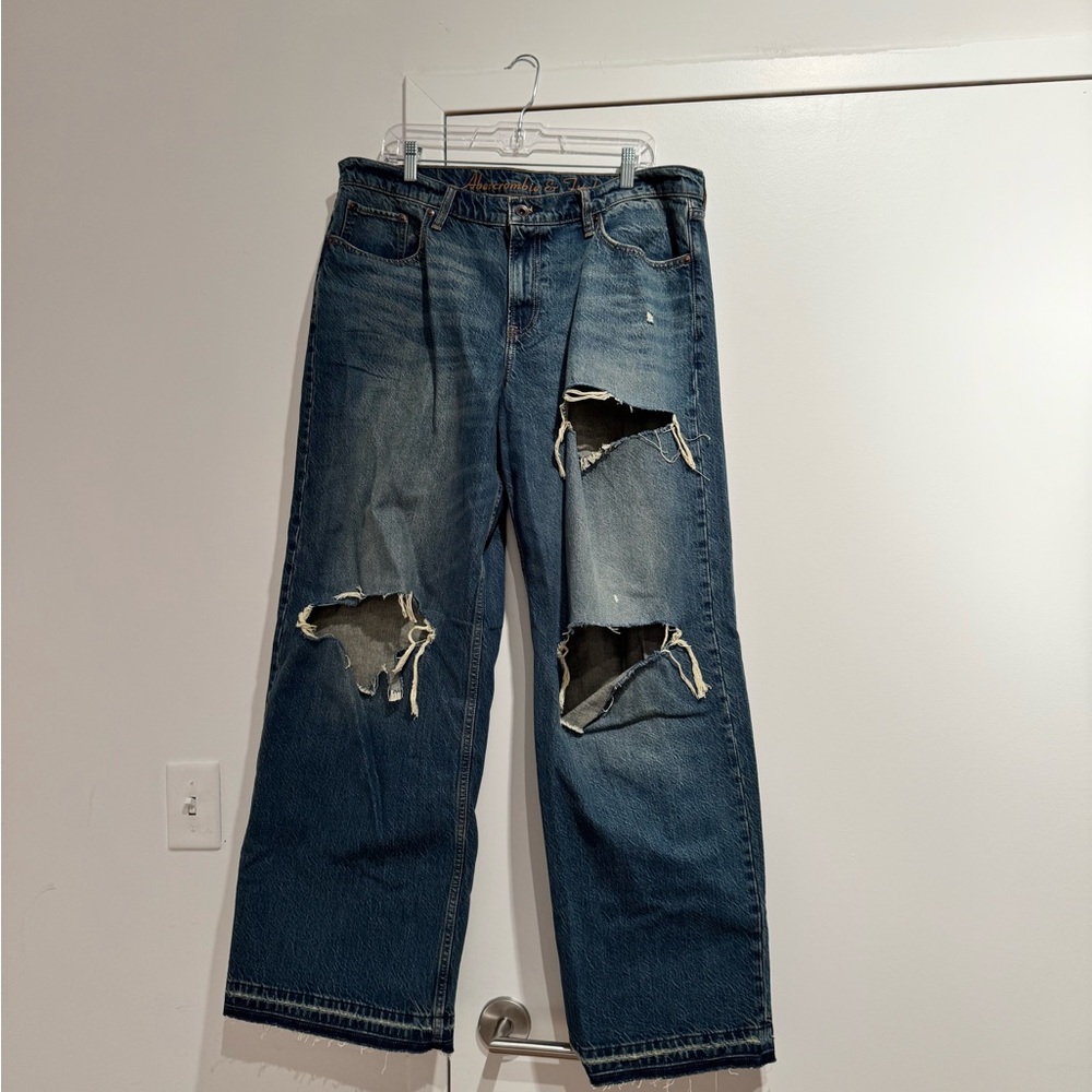 Abercrombie Curve Love Ultra Loose Jean Ripped - Long